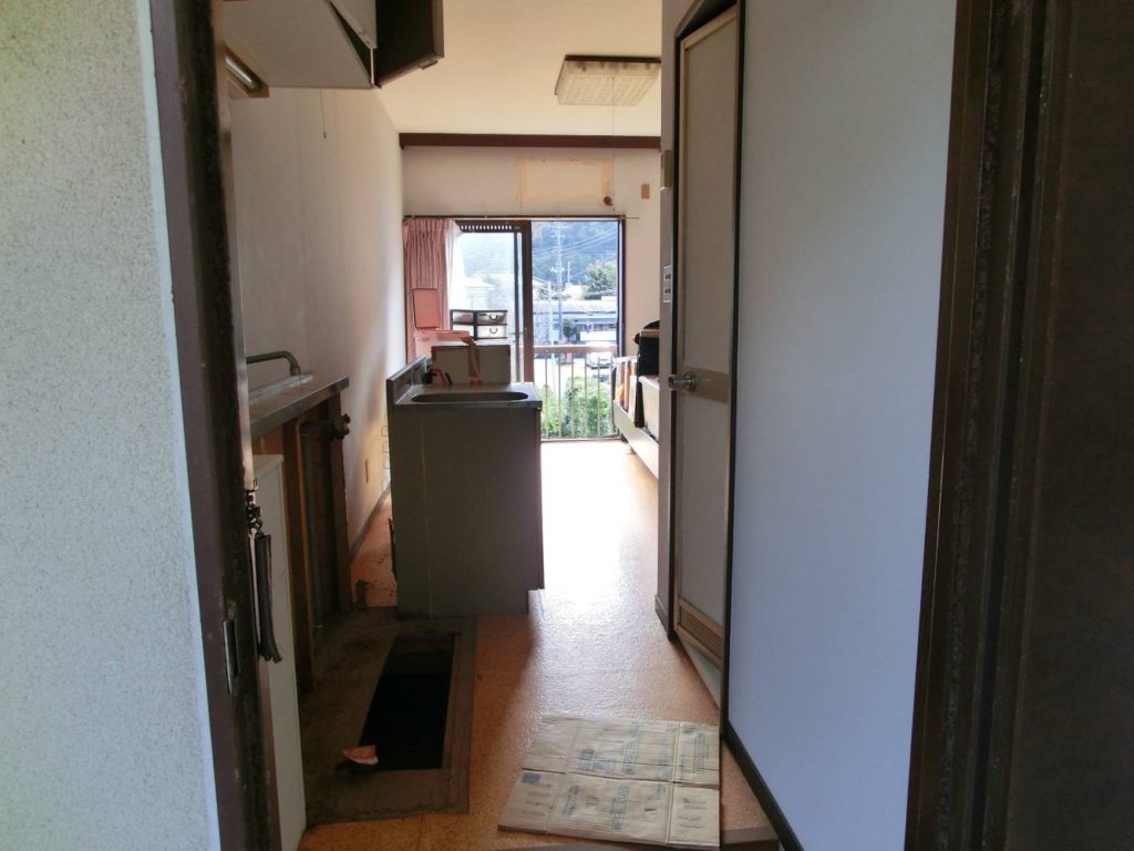 松崎町宮内1R：町の中心にあるアクセスの良い貸部屋