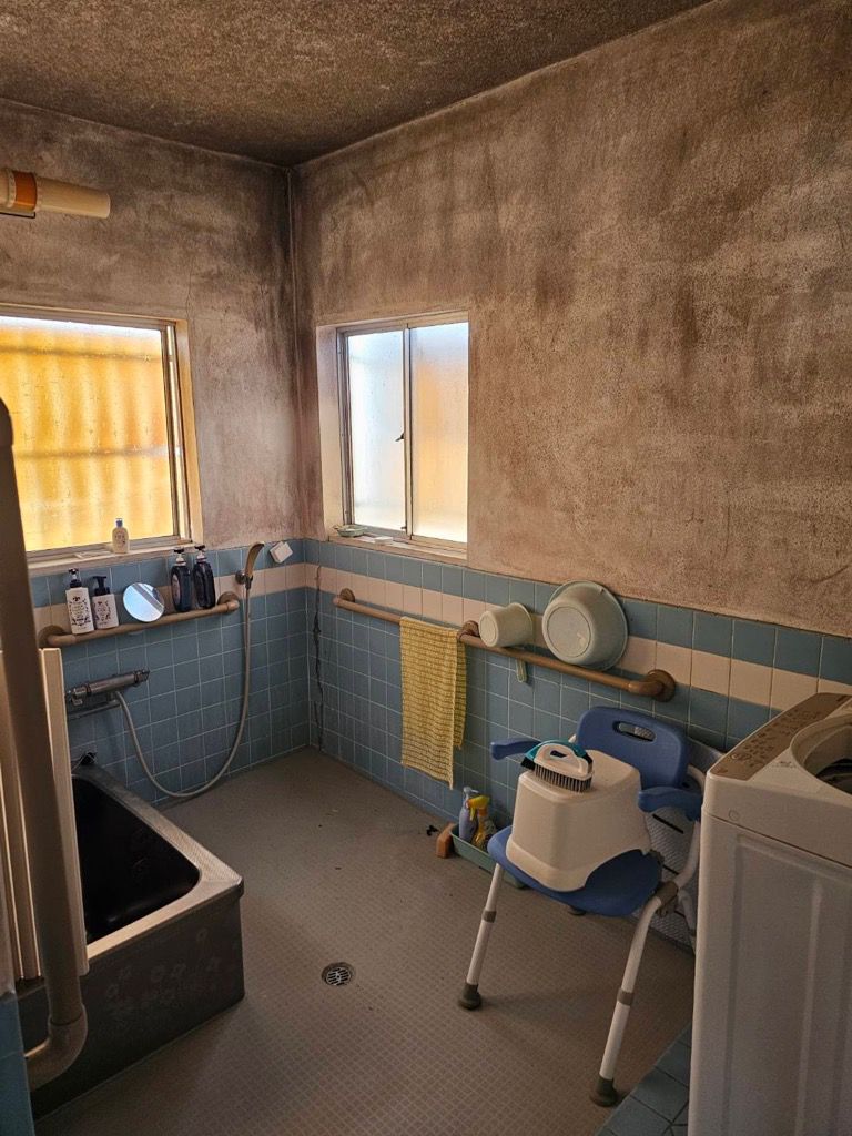 江奈：町中心部の一軒家